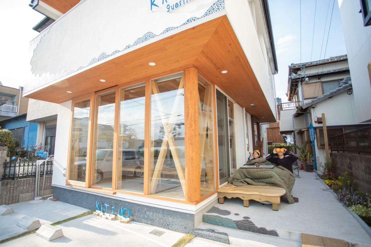 Katsuo Guest House Kōchi Buitenkant foto